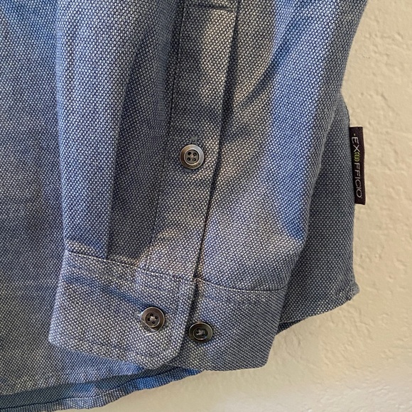 ExOfficio Men's Casual Blue Button Down Shirt with Roll-tab Long Sleeves. Size M - Picture 7 of 13